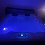 Authentique Au Coeur De Avec Piscine Privee, Jacuzzi Et Terrain De Petanque Villa *