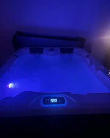 Authentique Au Coeur De Avec Piscine Privee, Jacuzzi Et Terrain De Petanque Willa *