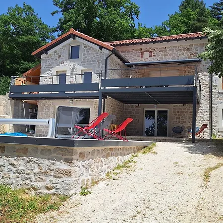 Authentique Au Coeur De Avec Piscine Privee, Jacuzzi Et Terrain De Petanque